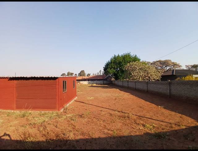 1,409M² VACANT LAND FOR SALE IN KOOKRUS